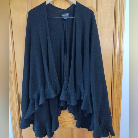Lane Bryant ruffle edge black poncho cardigan sweater‎ shawl wrap - Picture 1 of 5
